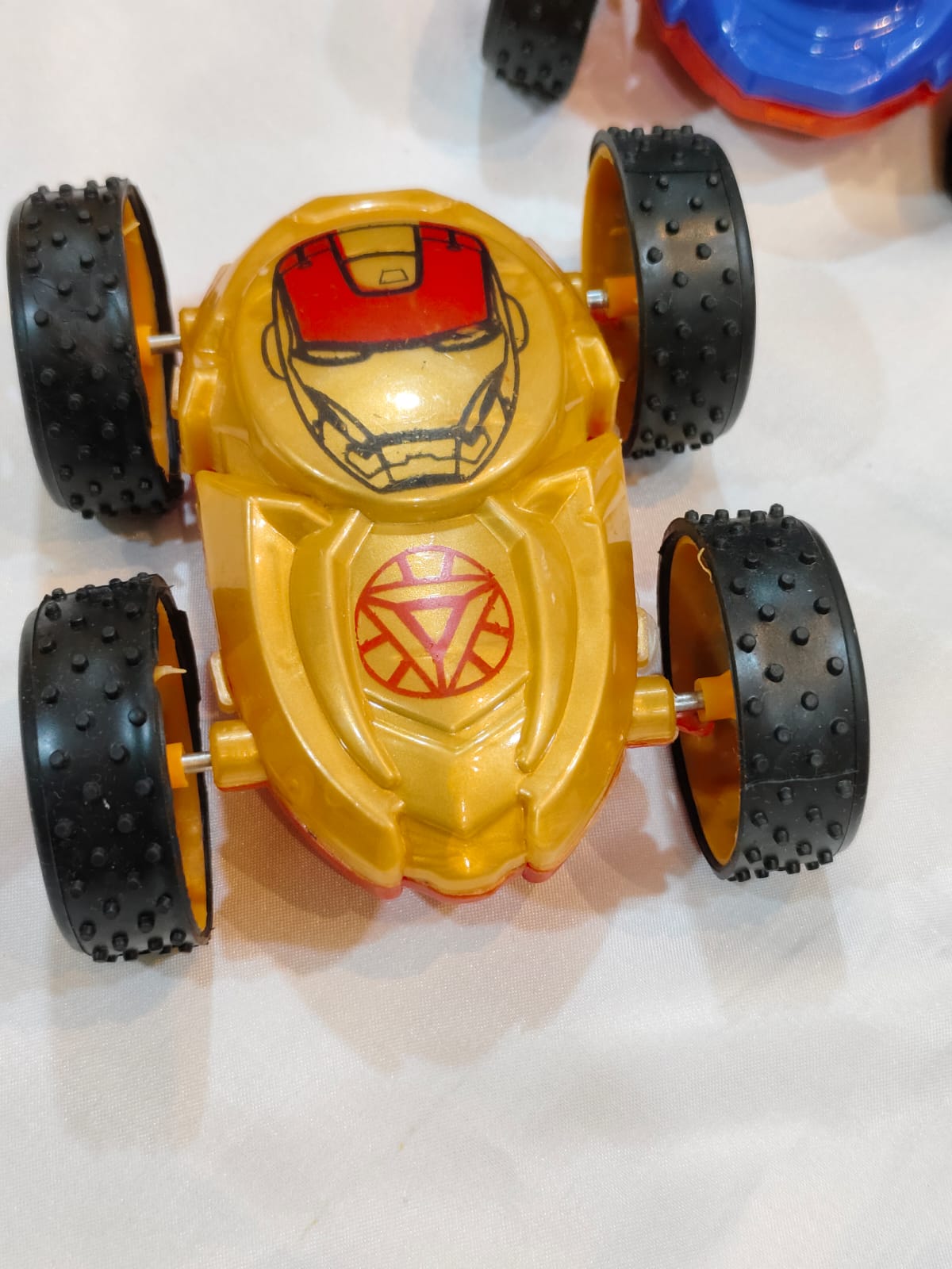 Avengers Stunt Car