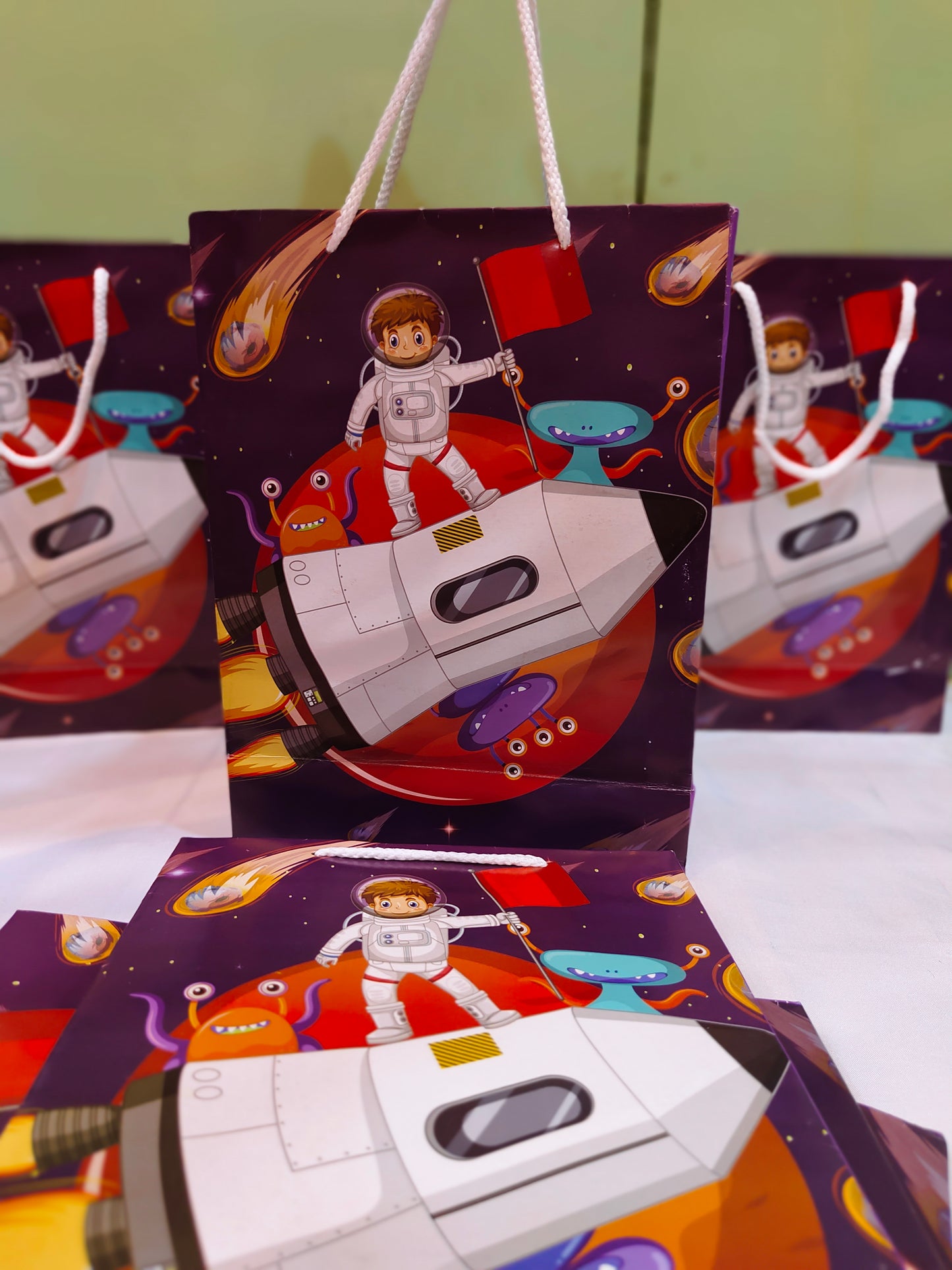 Return Gift - Customizable packs - Space Theme 1