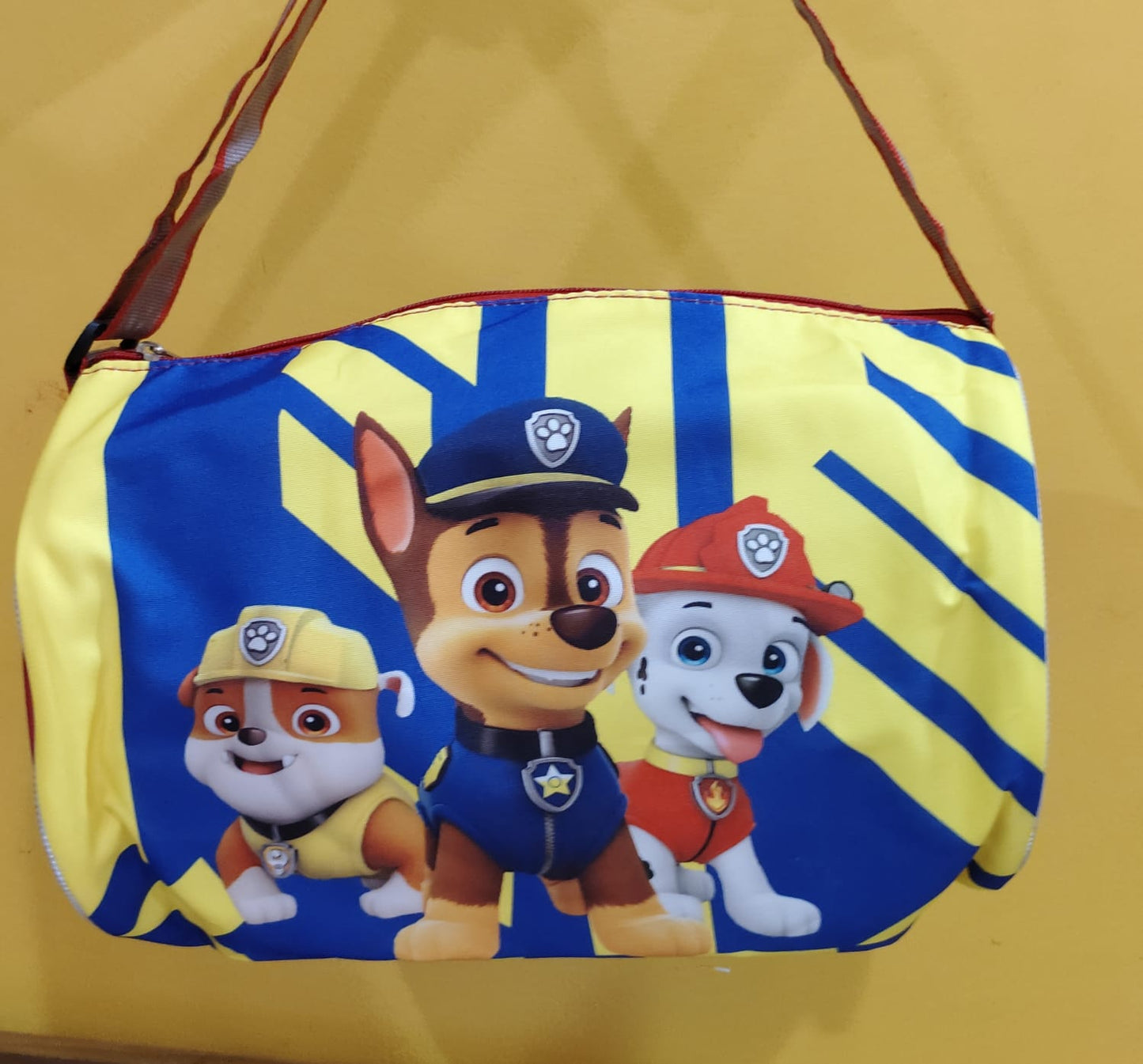 Duffle bag (Polyester material)